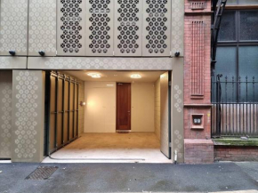 Stunning Luxury City Centre Townhouse with Hot Tub